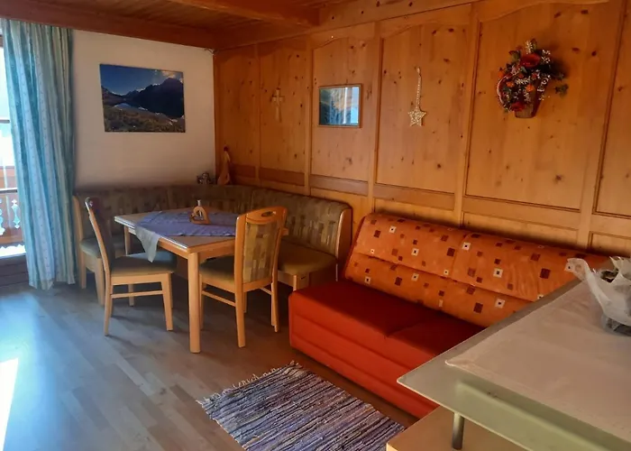 Vorderkreuzsaalgut Rettenwender Gertraud *